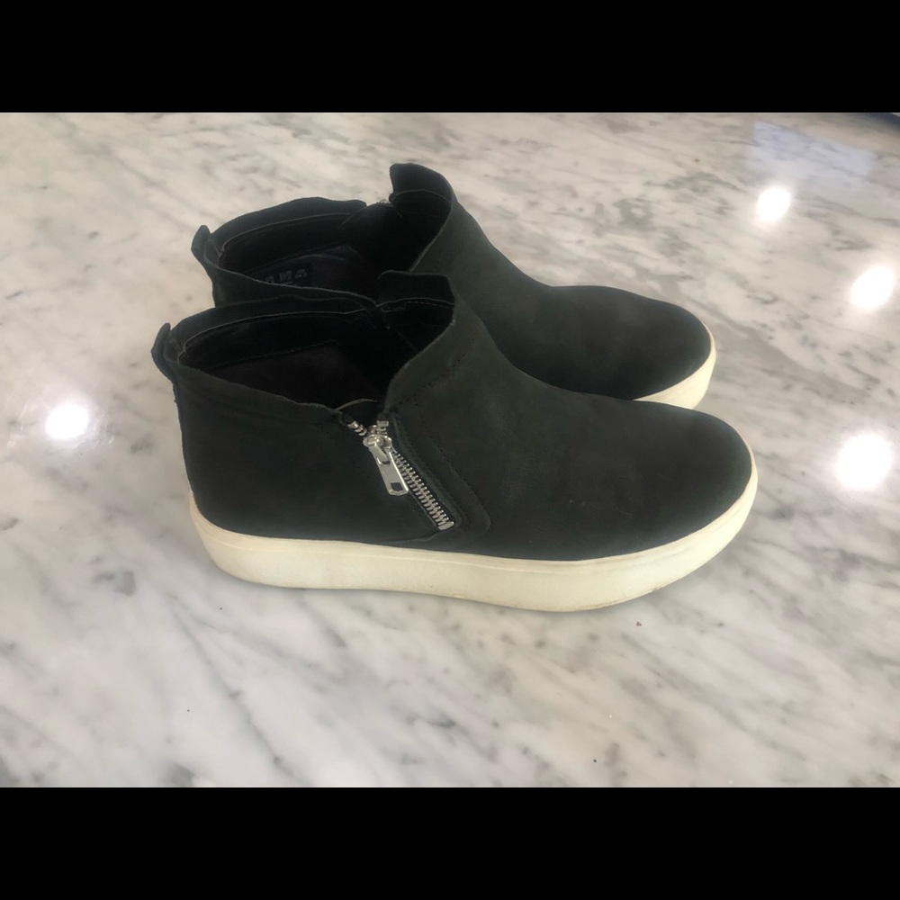 Women’s black mid top sneakers